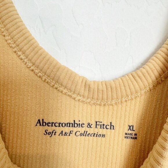 Abercrombie Ribbed Scoop Neck Wide Strap Bodysuit Casual Summer Basic Size XL - Picture 4 of 7